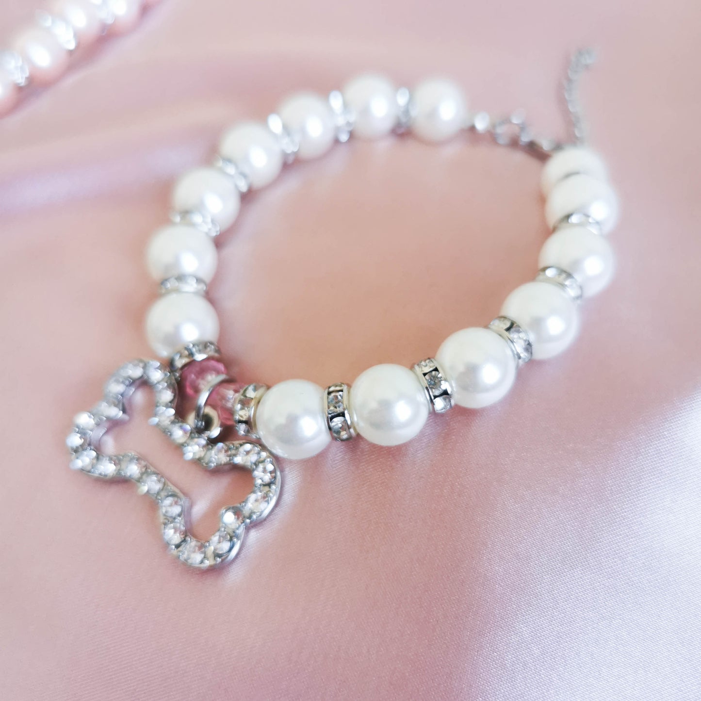 Elegant Pearl and Rhinestone Pet Necklace & Collar