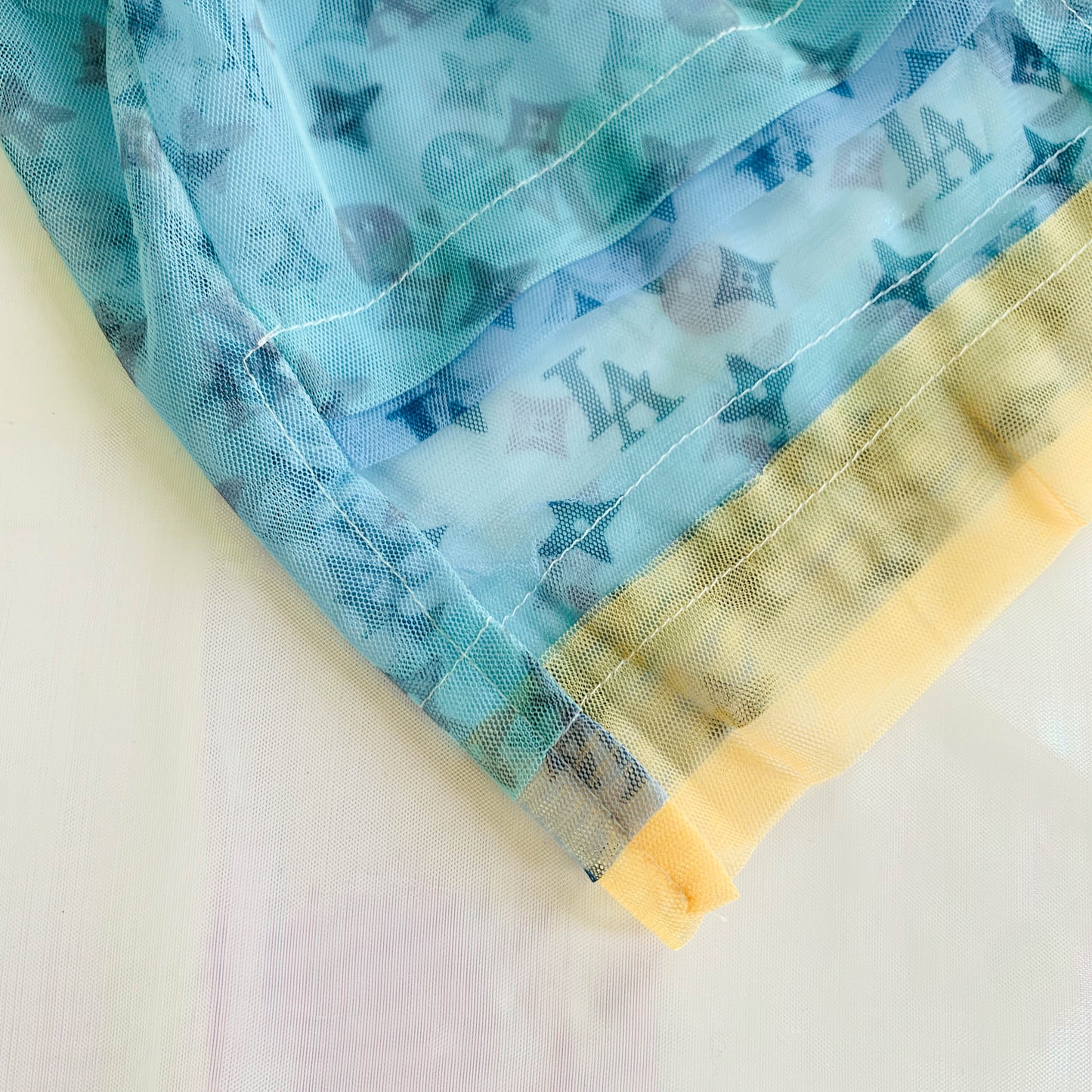 [Last Chance] Happy LA Smiley Face Summer Pet Mesh Top