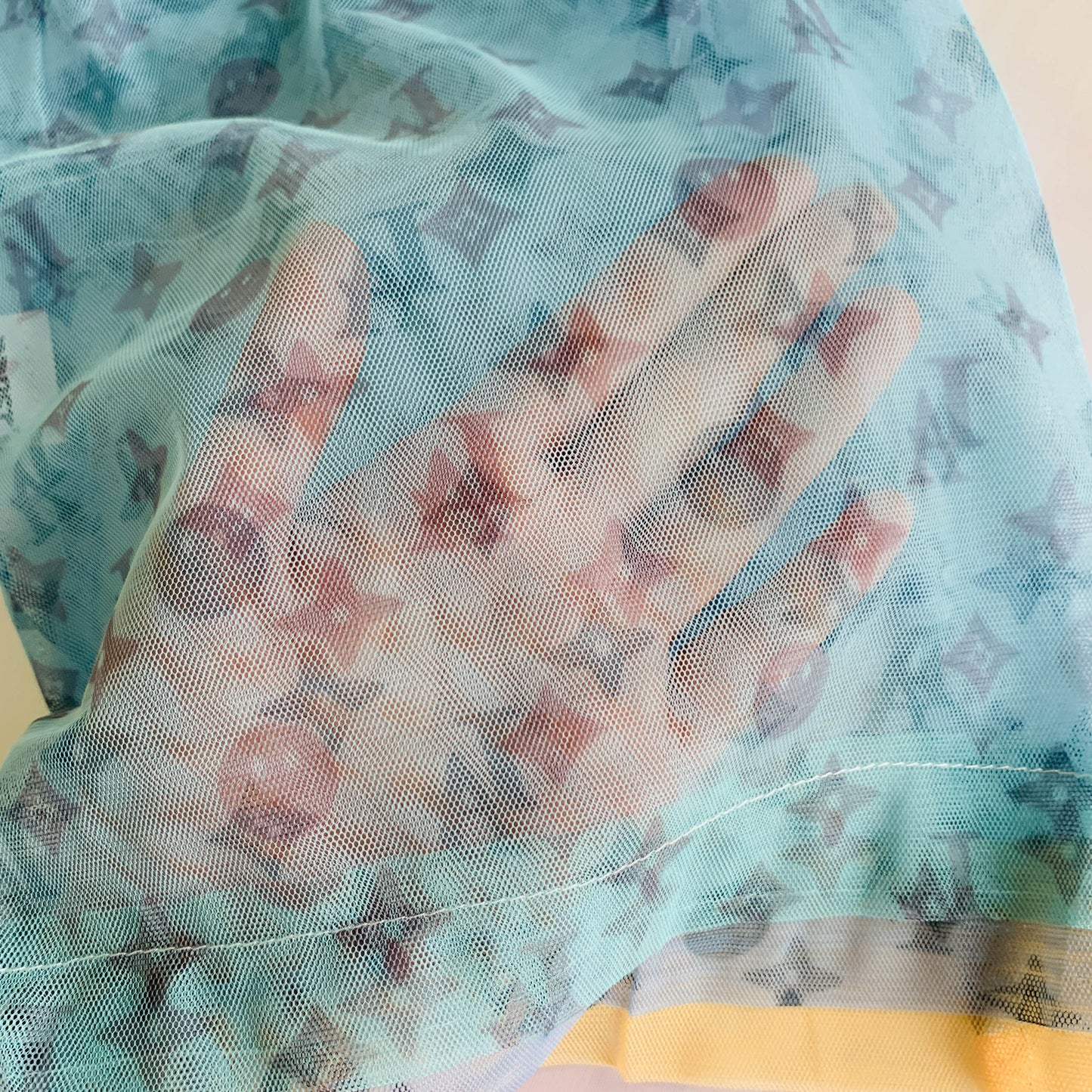 [Last Chance] Happy LA Smiley Face Summer Pet Mesh Top