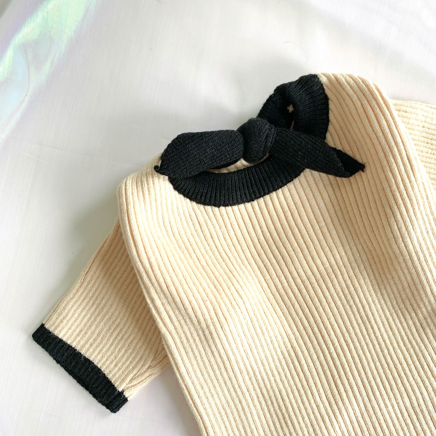 Elegant Pet Sweater with Bow Tie Details on Collar