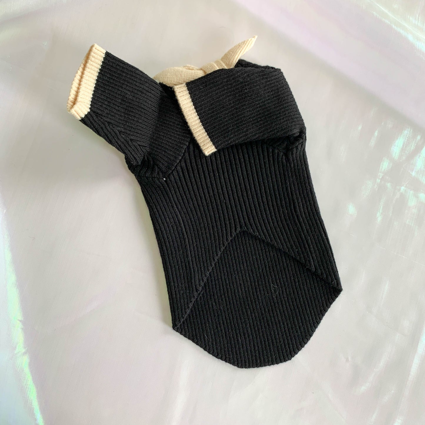 Elegant Pet Sweater with Bow Tie Details on Collar