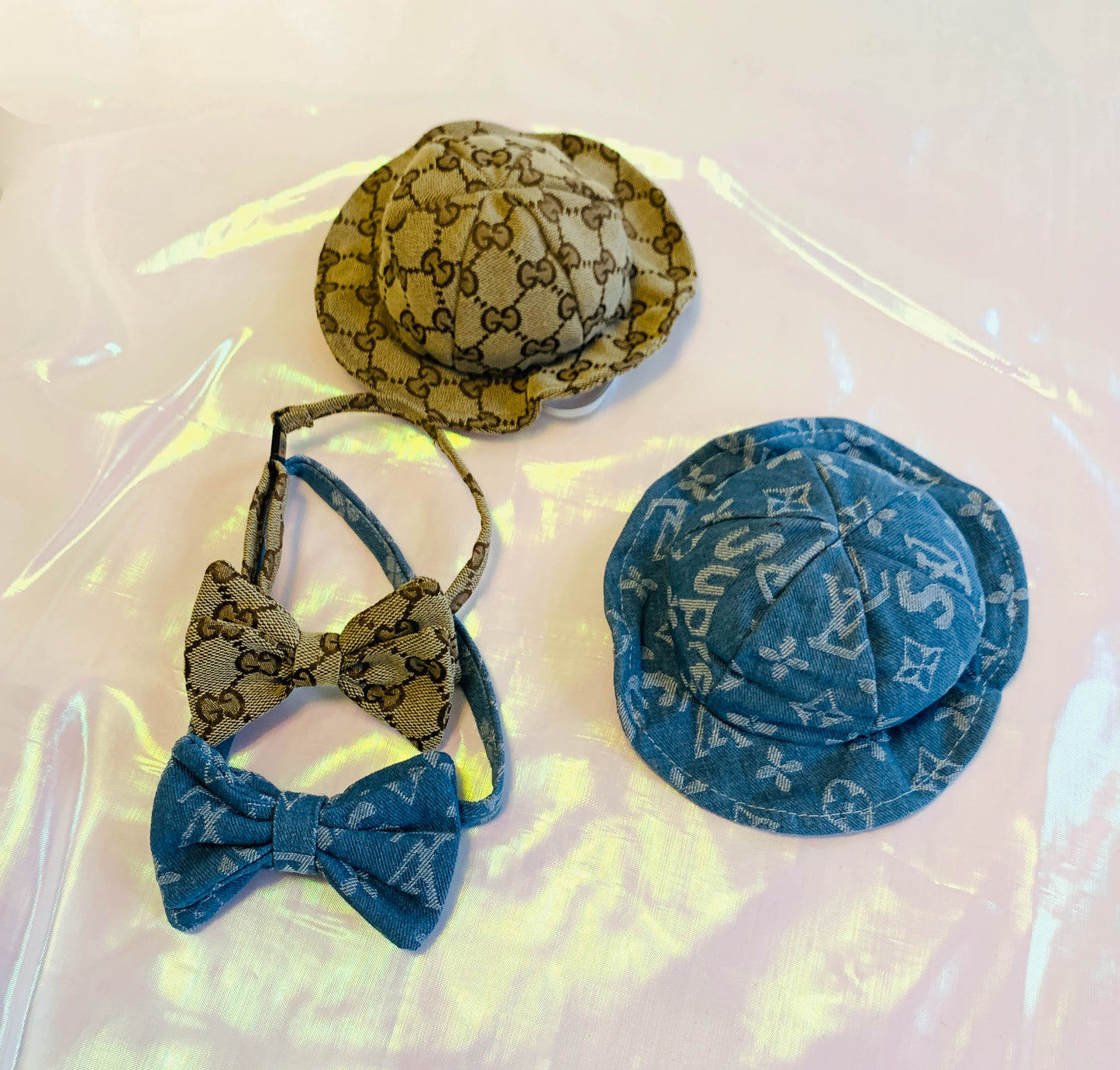 CUTE! Monogram L o g o Pet Hat & Bow Set